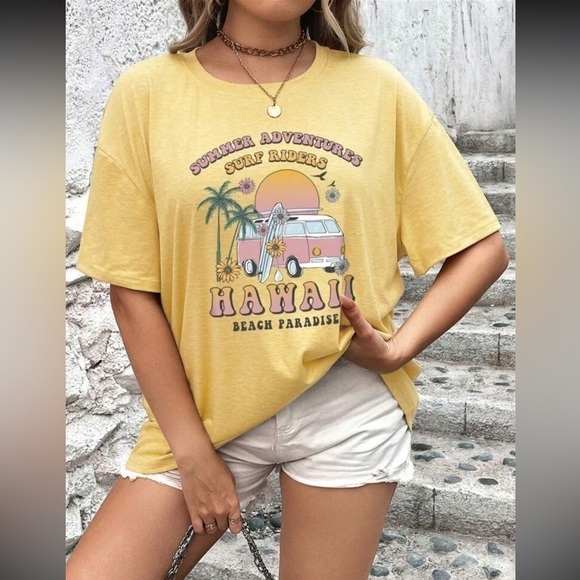 NEW | Mustard Yellow & Pink Hawaii VW Bus Van Surf Graphic Oversized Tee Size 3X - Picture 2 of 8